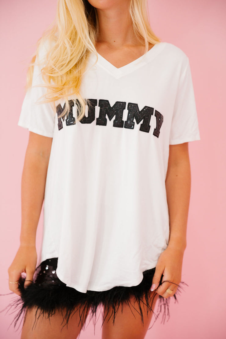 MUMMY VNECK TEE